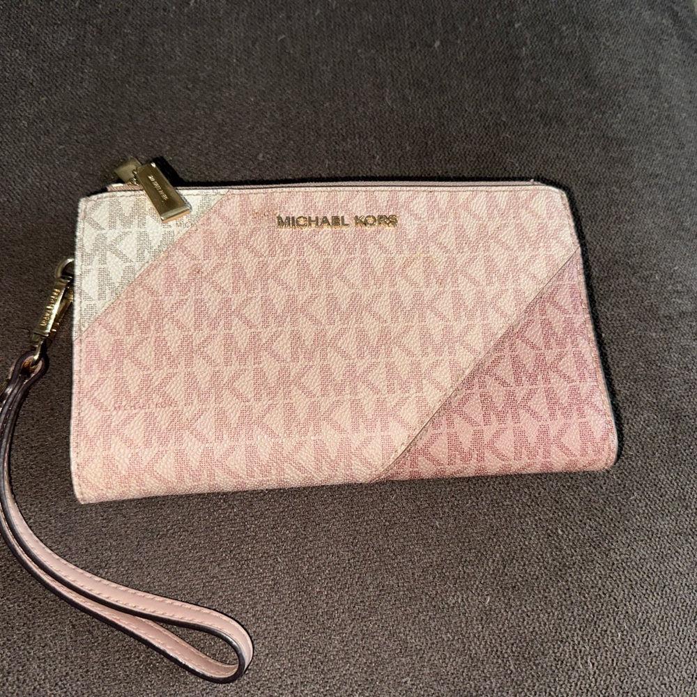 Michael Kors Adele color block phone wallet